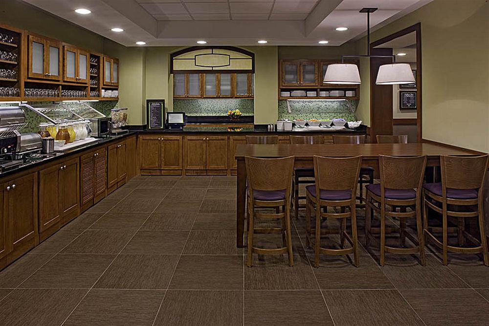 Hyatt Place Detroit/Utica Restaurace fotografie
