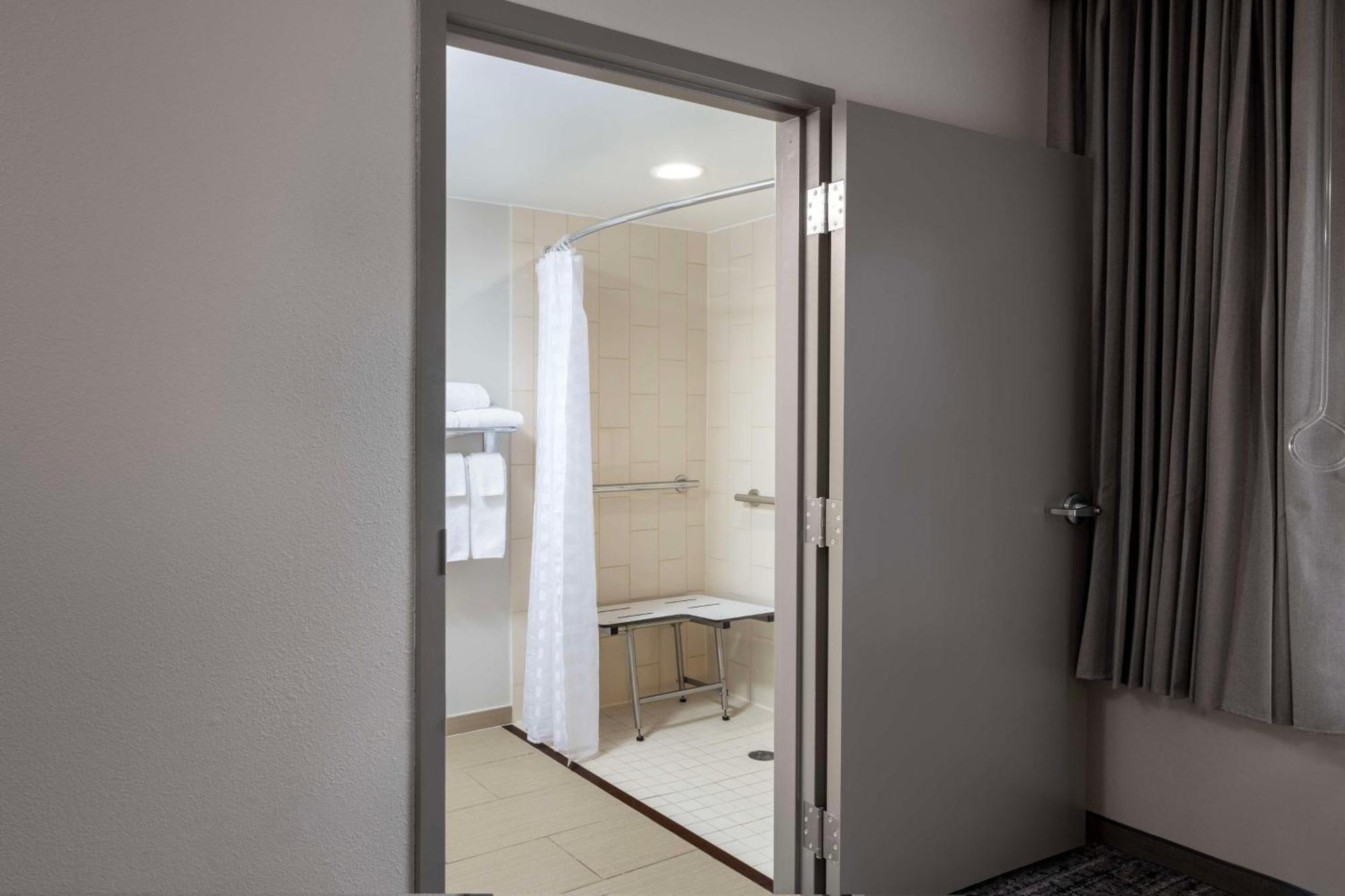 Hyatt Place Detroit/Utica Exteriér fotografie